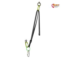 Schwarze Edelrid verstellbare Standplatzschlinge mit grünem Zentralring in Serienschaltung.