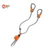 Ein Petzl Scorpio Eashook SW Klettersteigset schräg vor weißem Hintergrund.