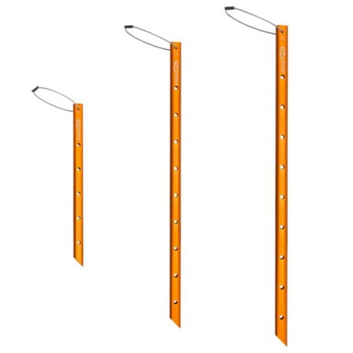 Das Bild zeigt drei orange Climbing Technology Snow Anchor Firnanker nebeneinander in 50cm, 80cm und 100cm Länge.