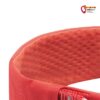 Detail des roten Petzl Luna Damen Klettergurtes mit Hüftband.