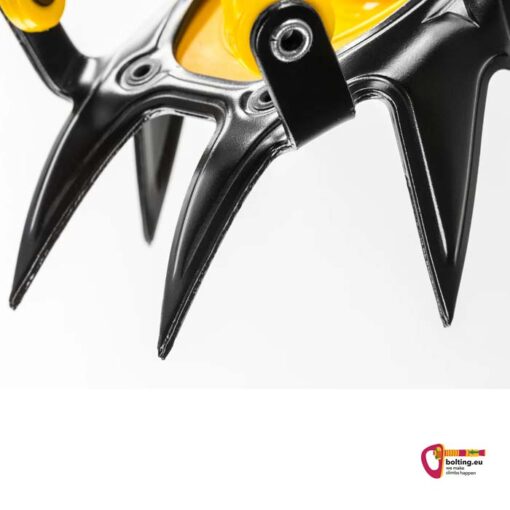Detailaufnahme der Zacken eines Grivel Allround Steigeisens G12.
