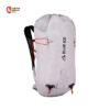weiß-grauer Blue Ice Stache 25 UL Alpinkletterrucksack von der Seite.