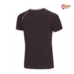 Braunes Ocun Bamboo T Blossom Herren Bouldershirt mit Schriftzuug an der Schulter.