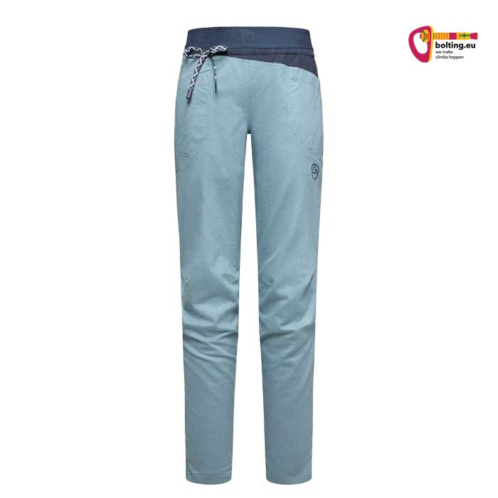 Hellblaue La Sportiva Bolt Pant W von vorne vor weißem Hintergrund.
