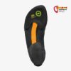 Stark asymmetrische Sohle eines Scarpa Boulderschuhs.