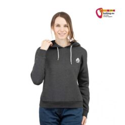 Modell mit schwarzem Chillaz Juifen Damen Kletterhoodie von der Vorderseite.