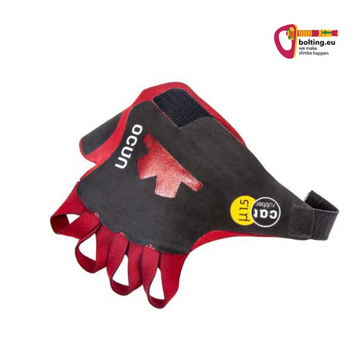 Ein rechter, rot schwarzer Ocun Crack gloves pro Risskletter Handschuhe von oben auf weißem Grund.