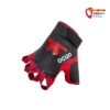 Ein linker, rot schwarzer Ocun Crack gloves pro Risskletter Handschuhe von oben auf weißem Grund.