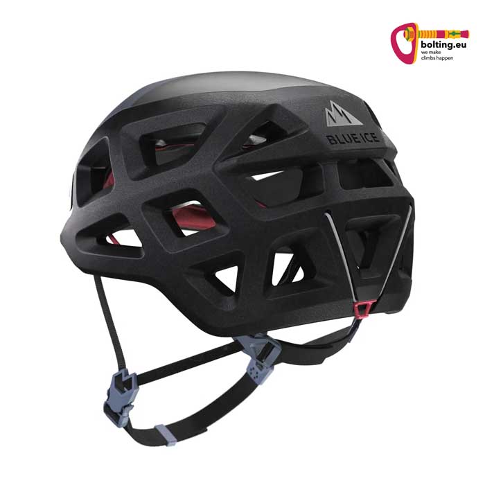 Schwarzer Blue Ice Kletterhelm von schräg seitlich.