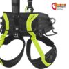 Schwarz grüner Hüftgurt eines Edelrid Industrieklettergurtes.